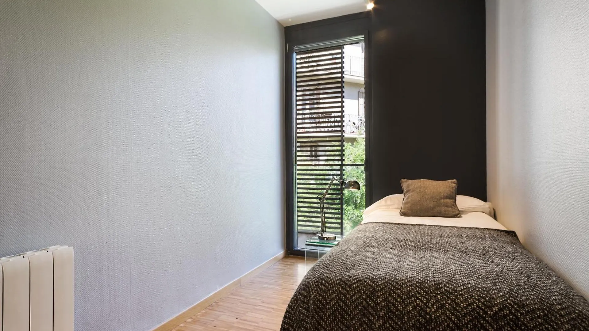 My Space Emirates - Spacious Apartments Near The City Center Barcelona Spanje